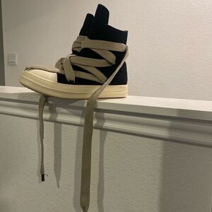 (Used) Rick Owens DRKSHDW Black and Cream High-Top M/W